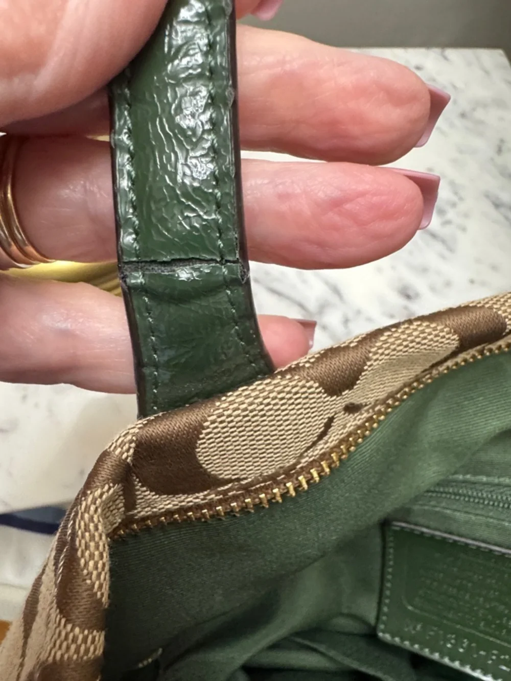Coach signature stripe